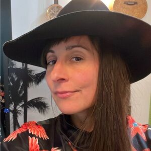 Meet your Posher, Marcella